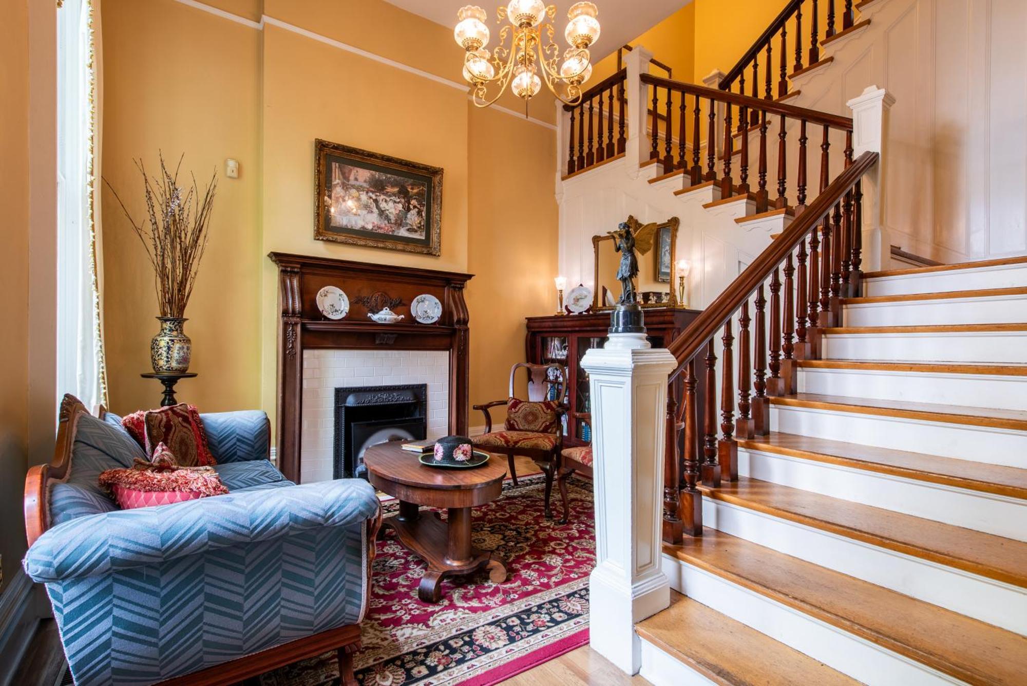 Dupont Mansion Bed & Breakfast Louisville Esterno foto